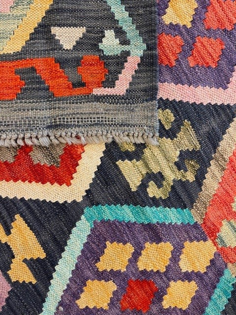 Handgeweven tapijt Kelim