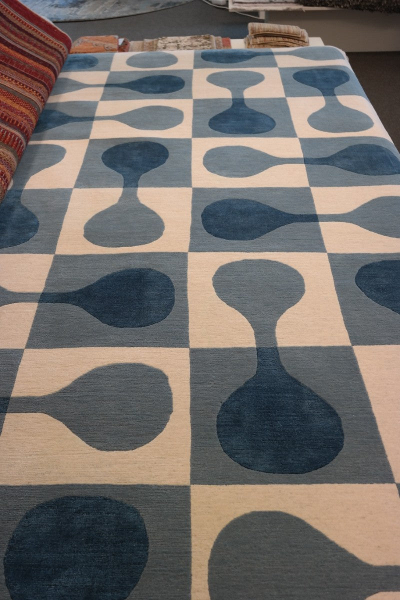 Hand-knotted carpet Gio Ponti