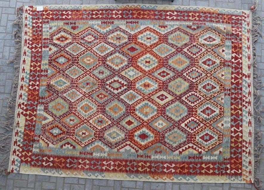Hand-woven carpet Kilim