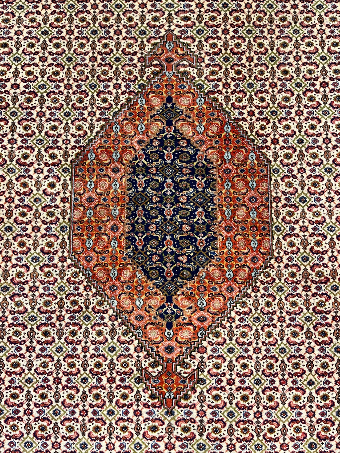 Hand-knotted carpet Ardebil Seneh
