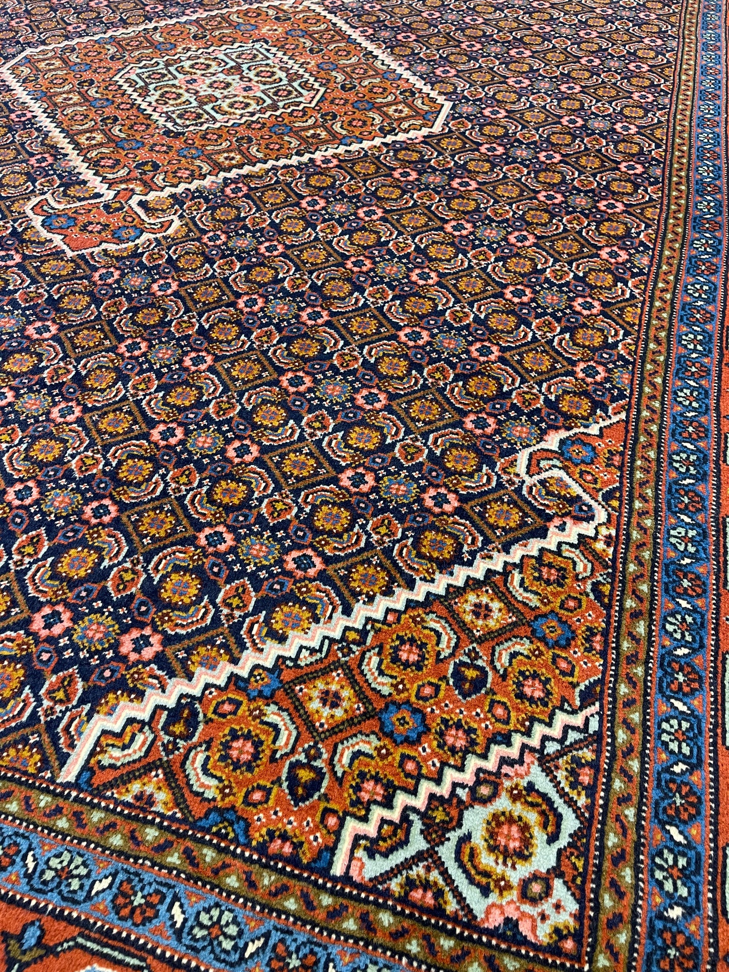 Hand-knotted carpet Ardebil Seneh