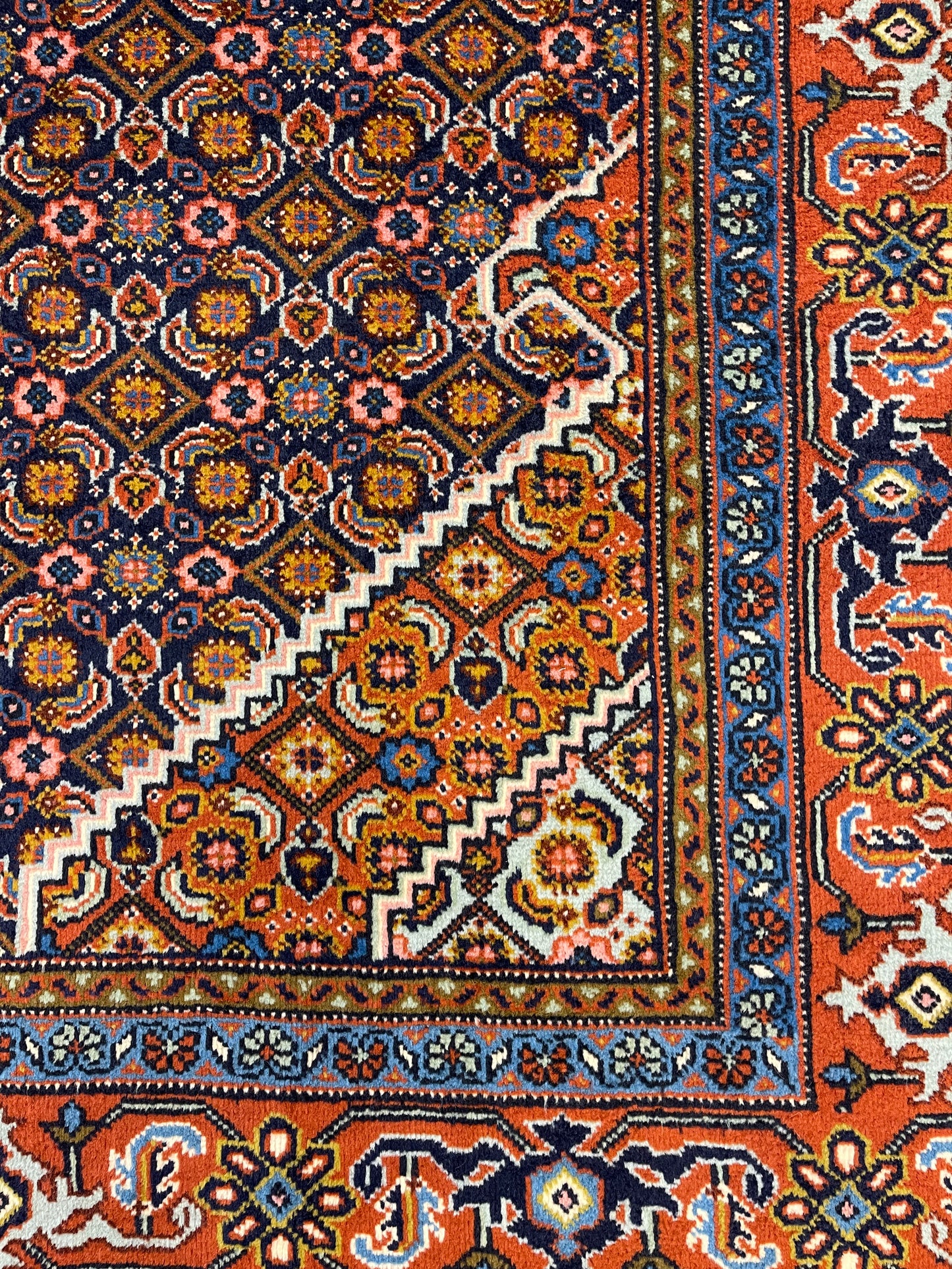Hand-knotted carpet Ardebil Seneh