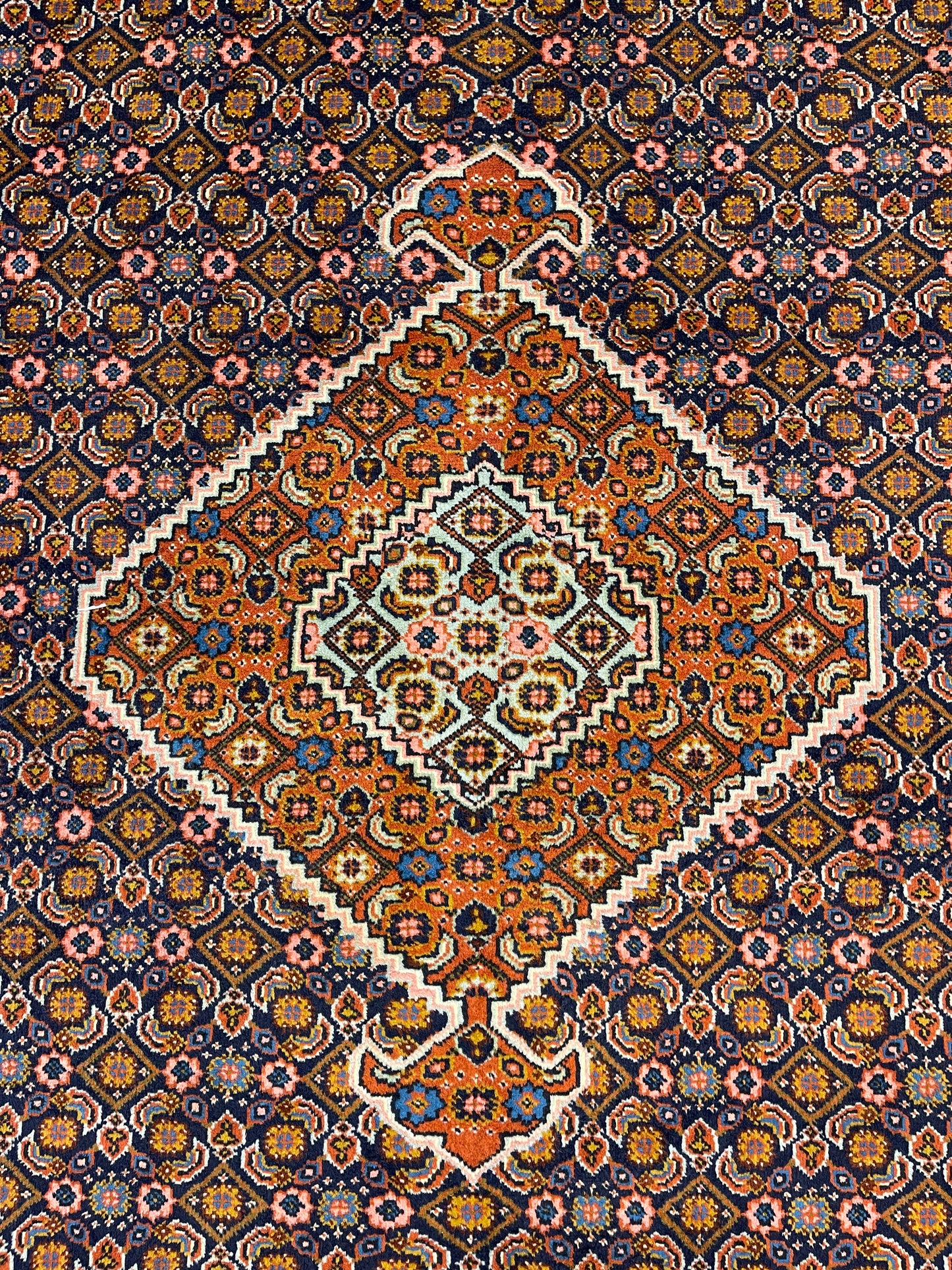 Hand-knotted carpet Ardebil Seneh