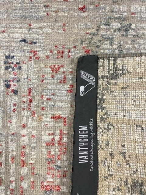 Hand-knotted carpet Modern