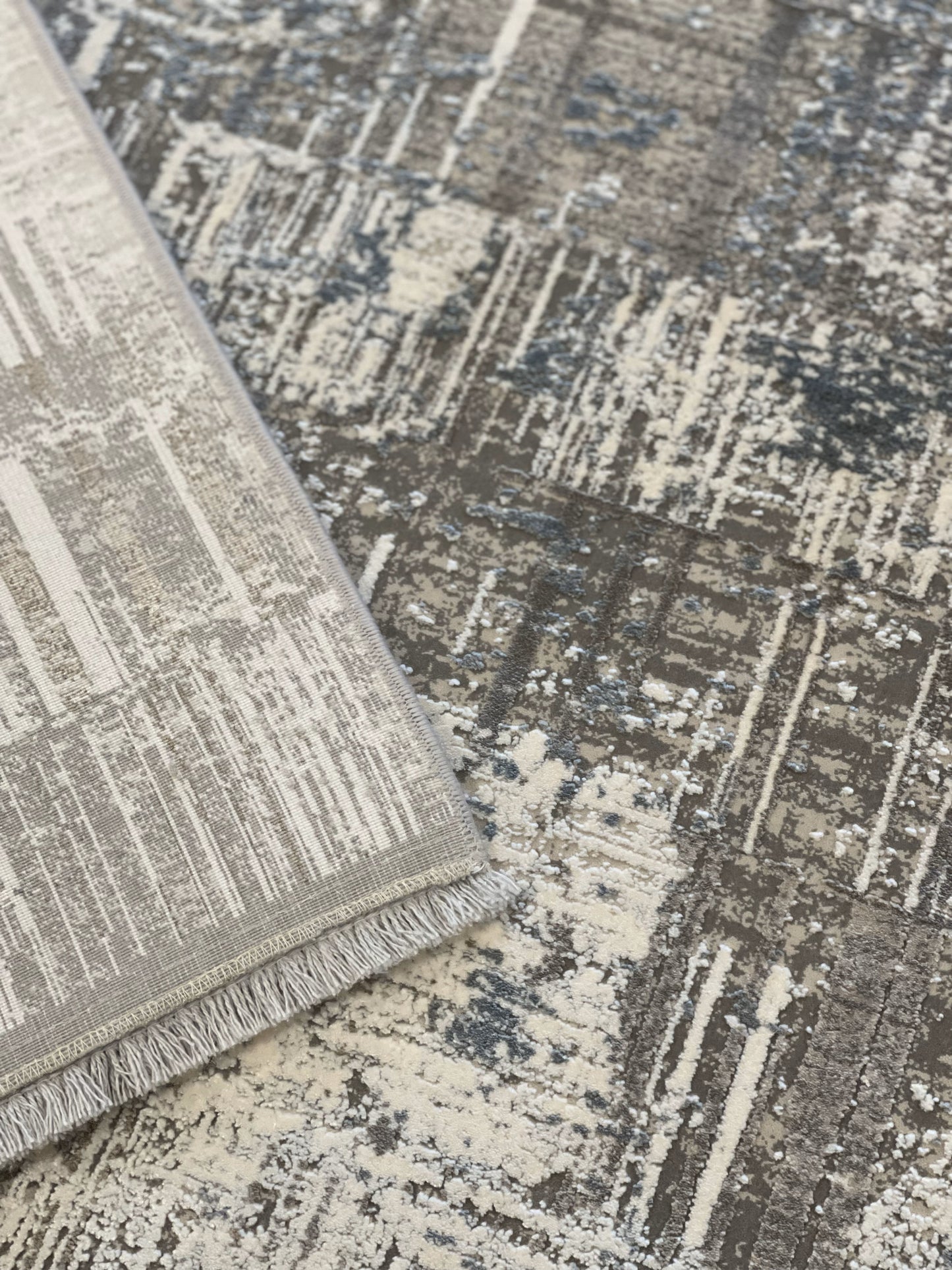 Machine woven carpet COPY