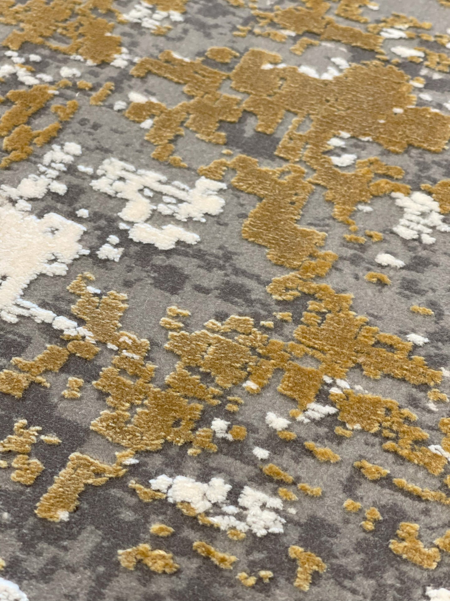 Machine woven carpet COPY