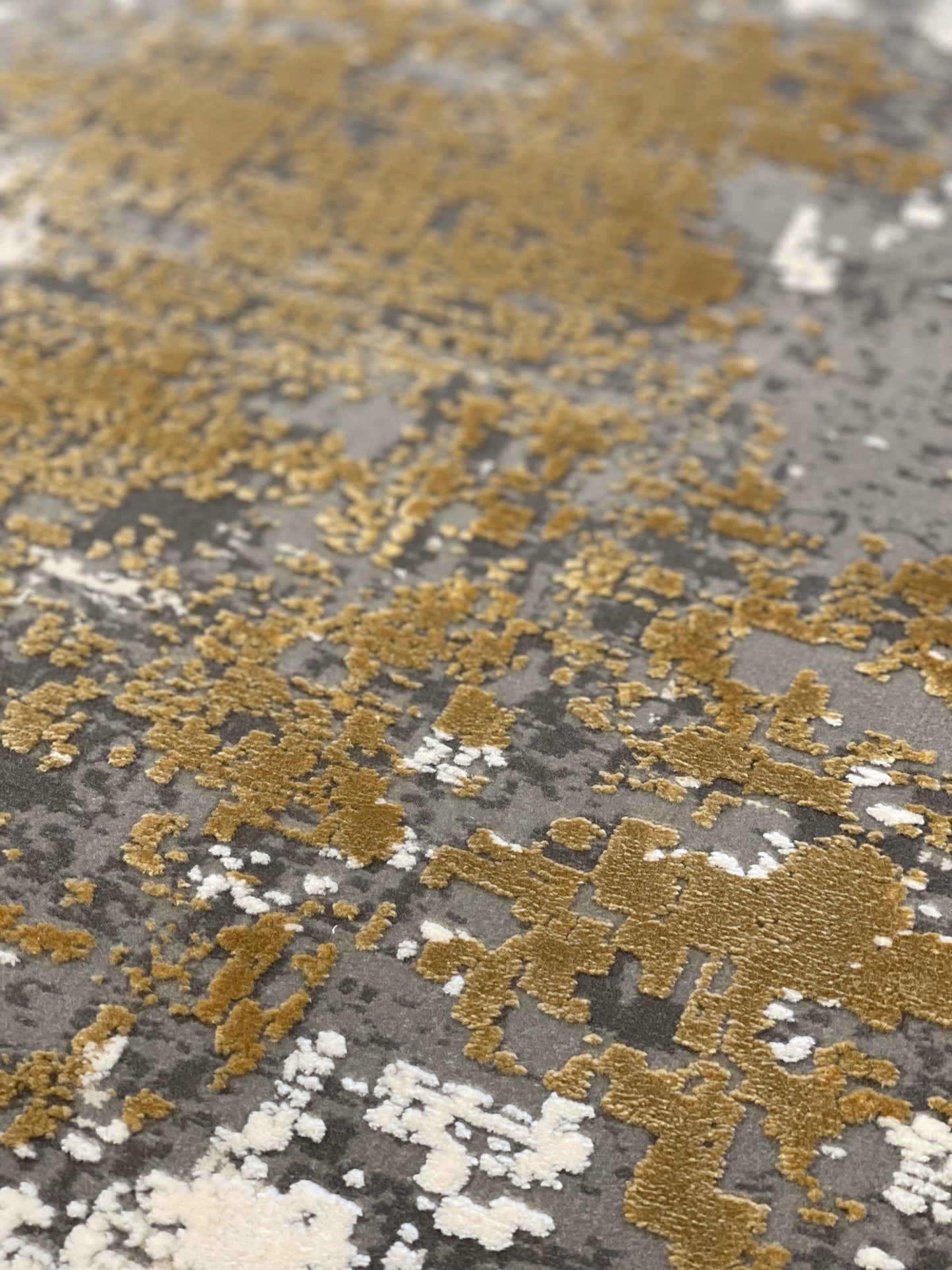 Machine woven carpet COPY