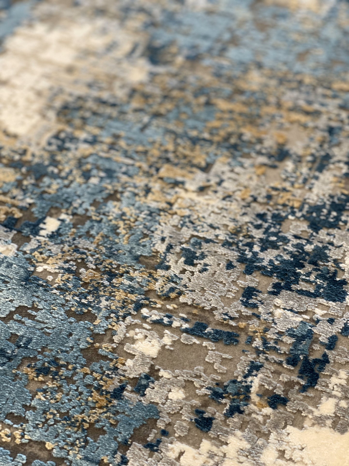 Machine woven carpet COPY