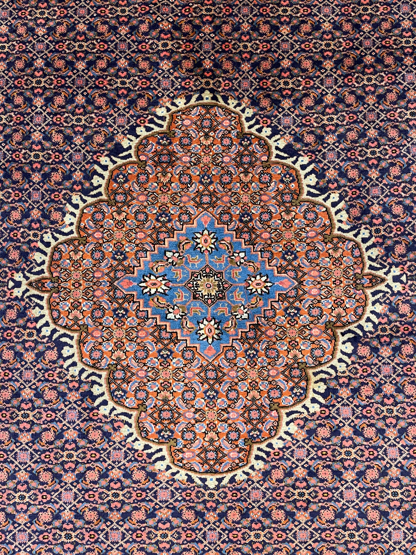 Hand-knotted carpet Seneh