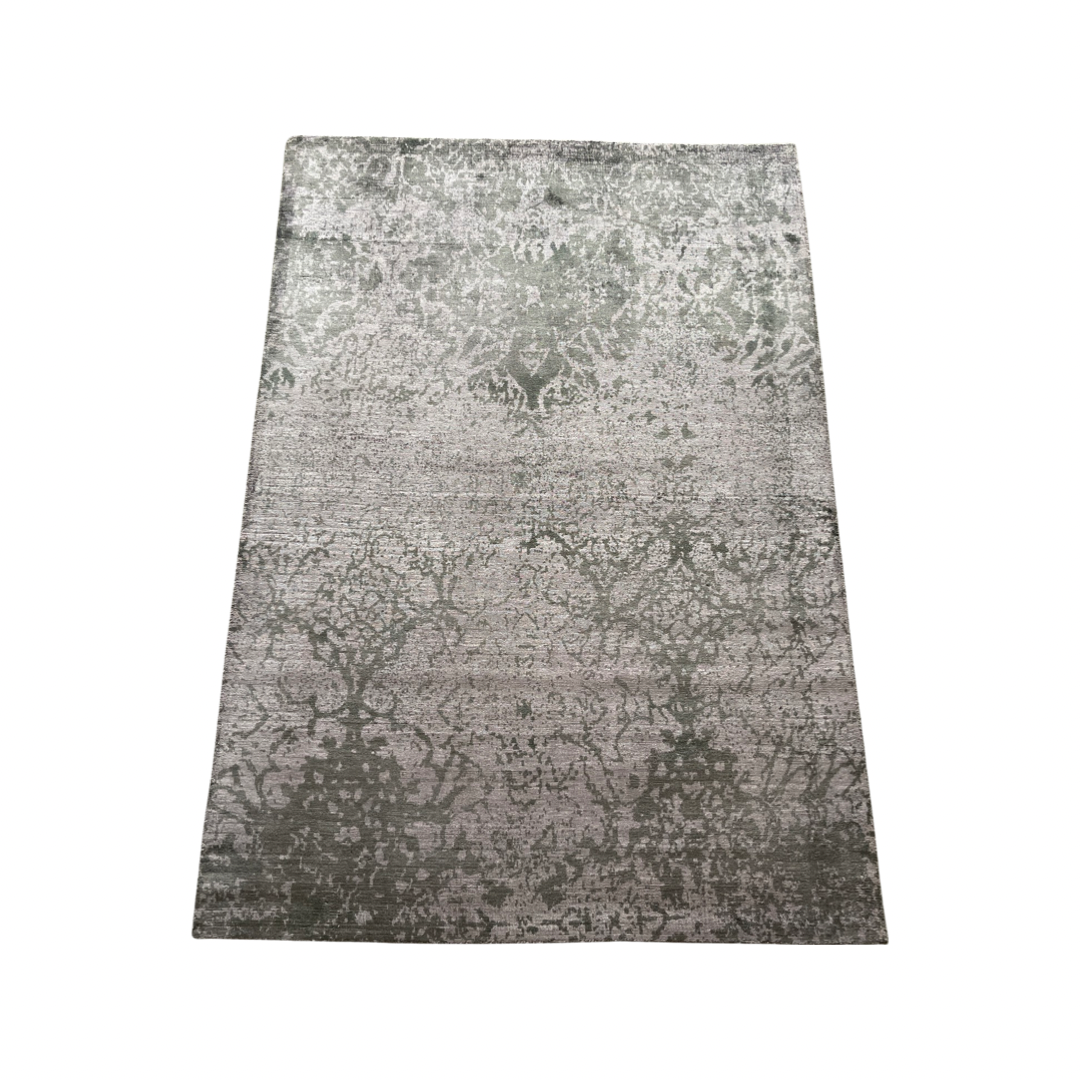 Hand-woven carpet Blake