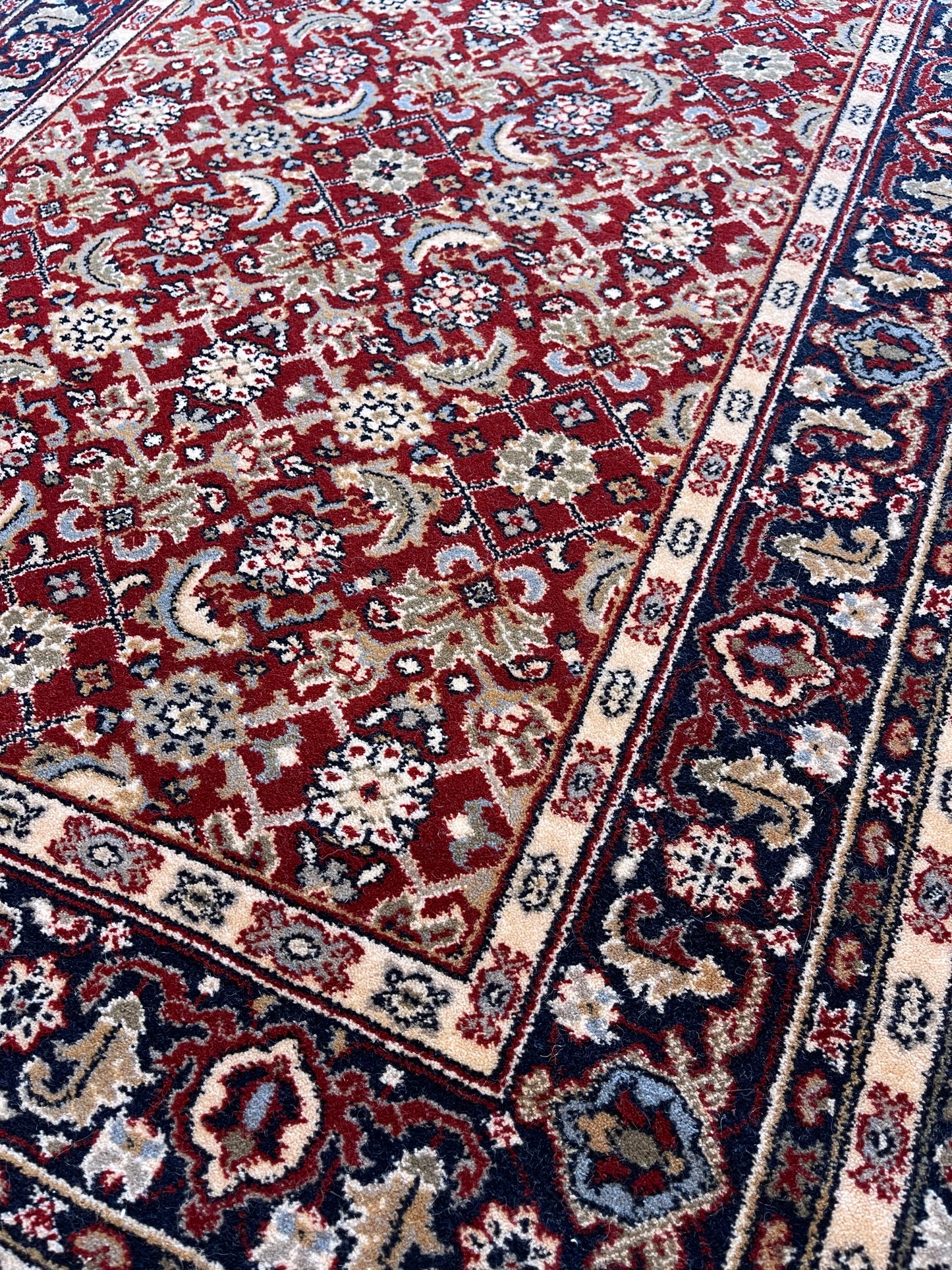 Tapis tissé à la machine Diamant