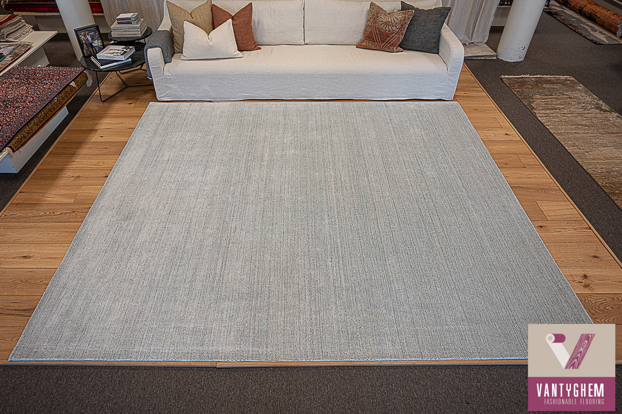 Hand-woven carpet Grass