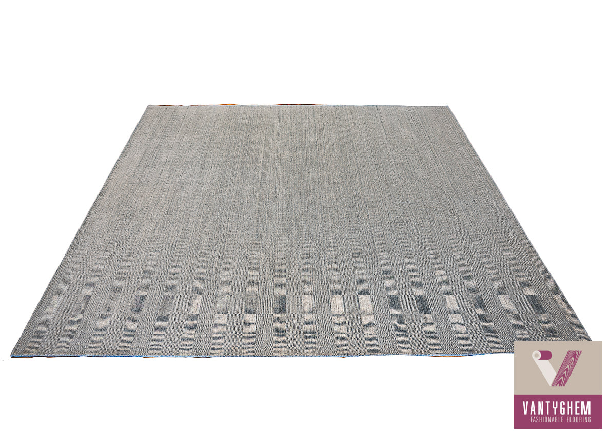 Hand-woven carpet Grass