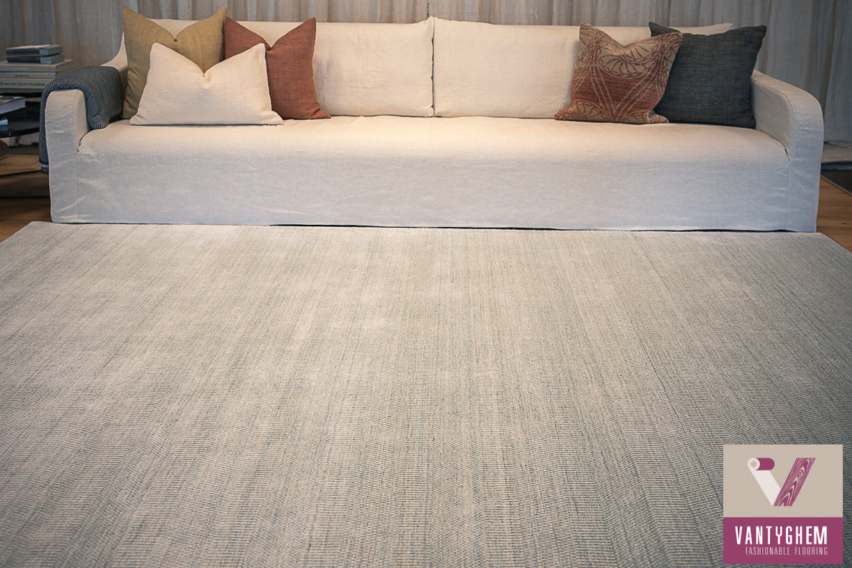 Hand-woven carpet Grass