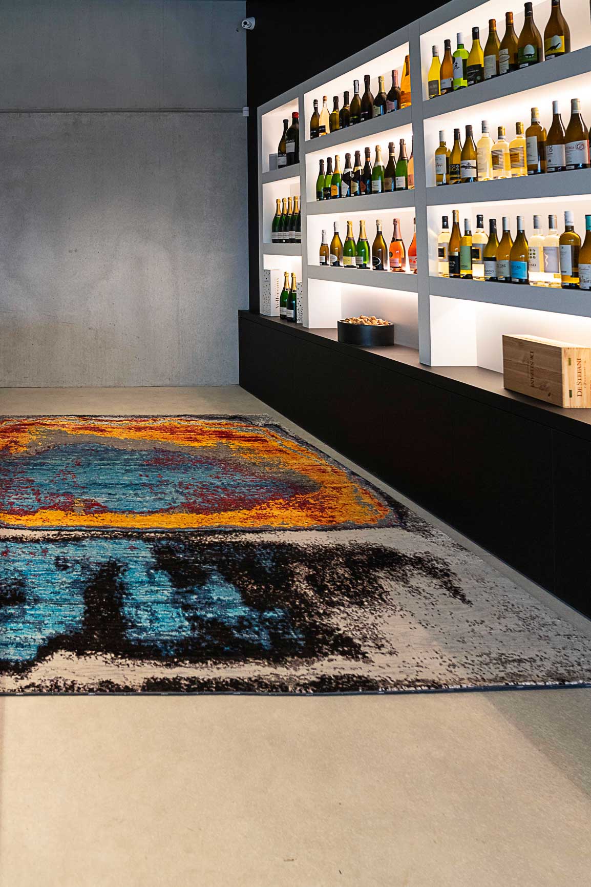 Hand-knotted carpet Lonely Boy ARTWORK