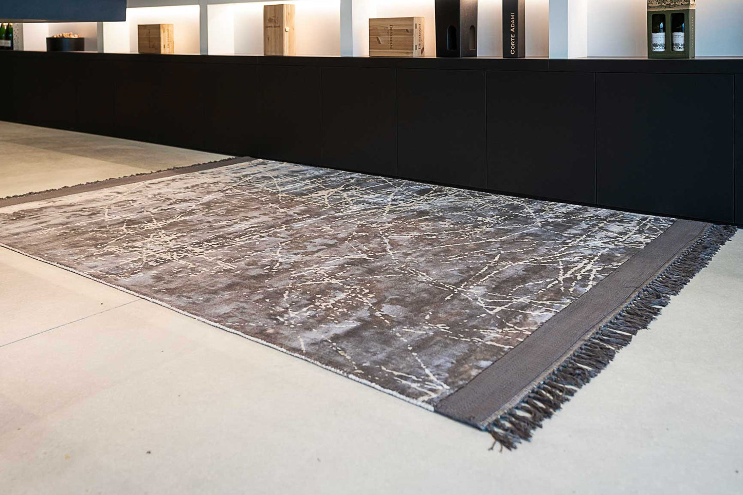 Tapis tissé main Taché