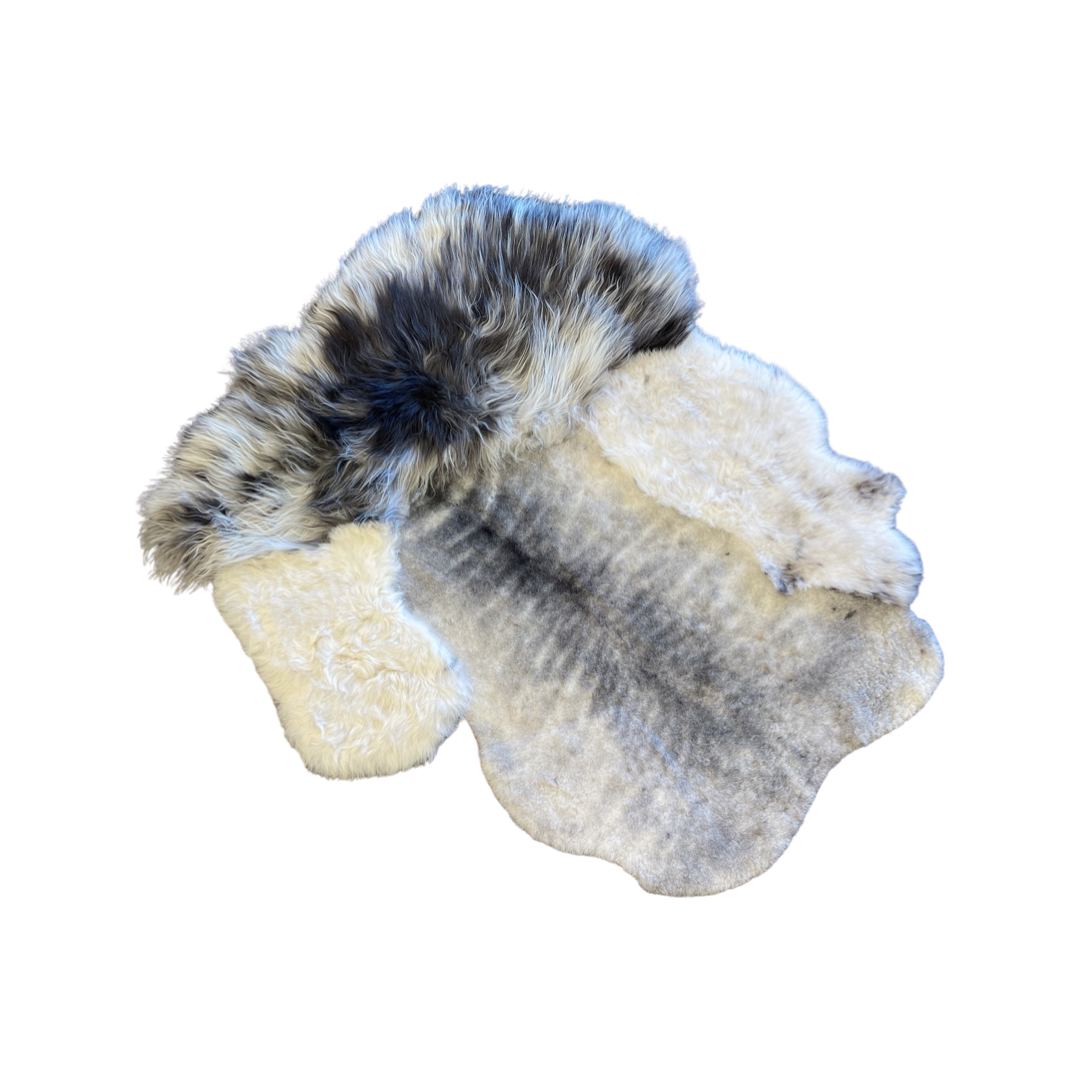 Patchwork sheepskins gray