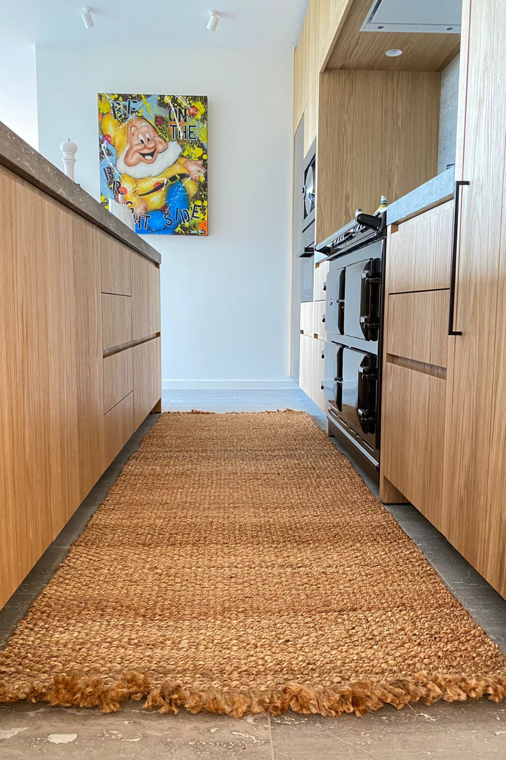 Hand knotted carpet Jute