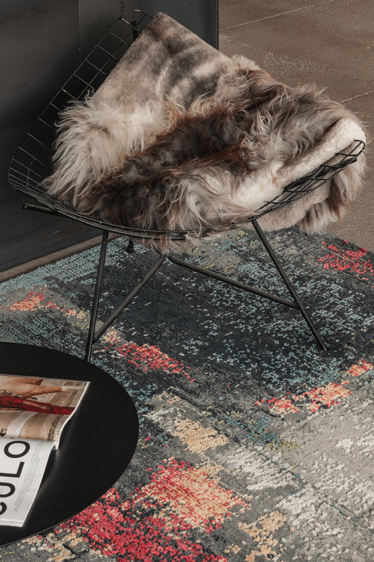 Hand-knotted carpet Modern