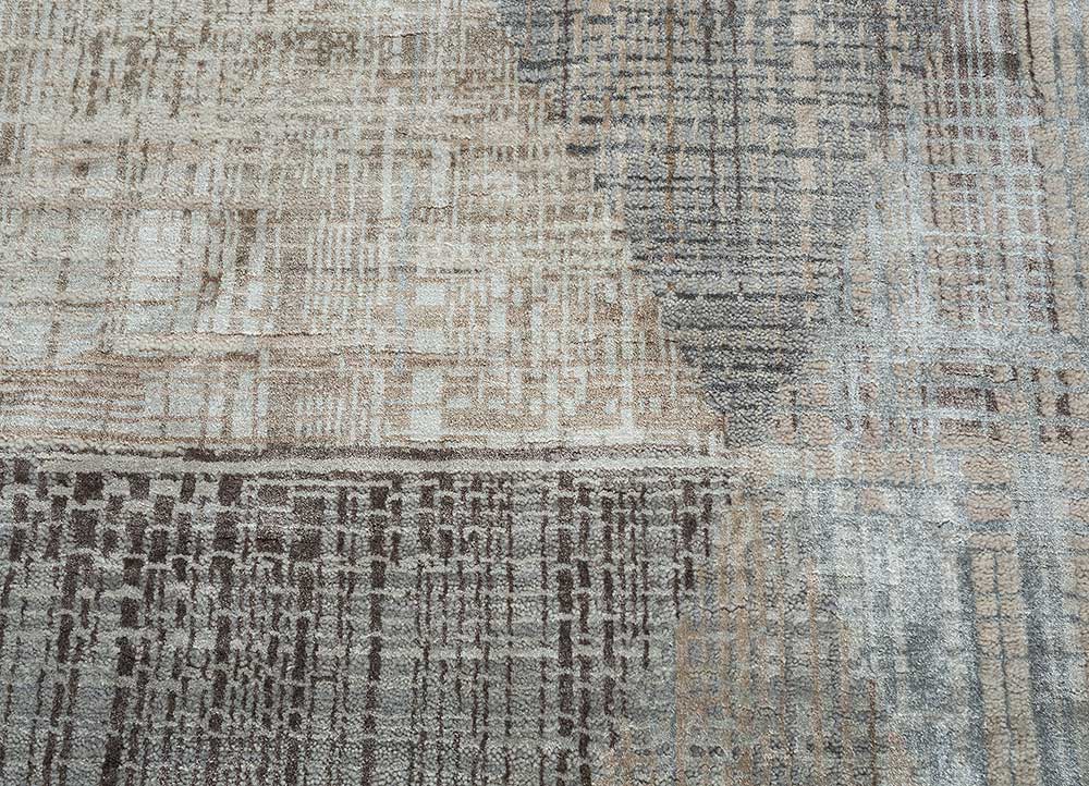Hand-knotted carpet Antique white / Ashwood