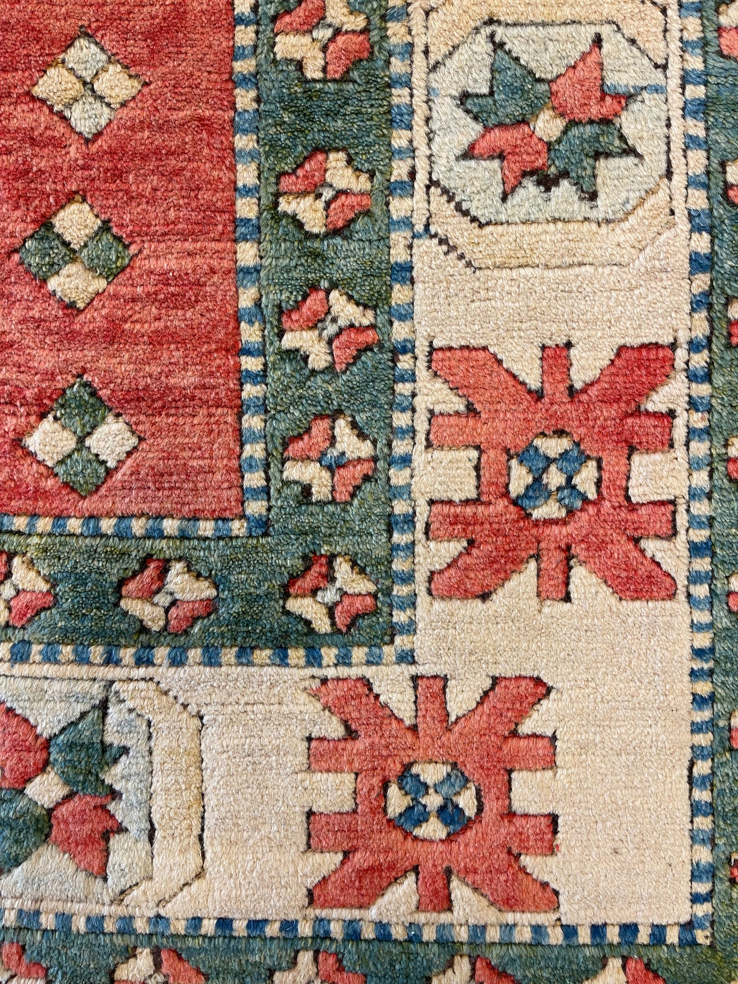 Hand-knotted carpet Kazak