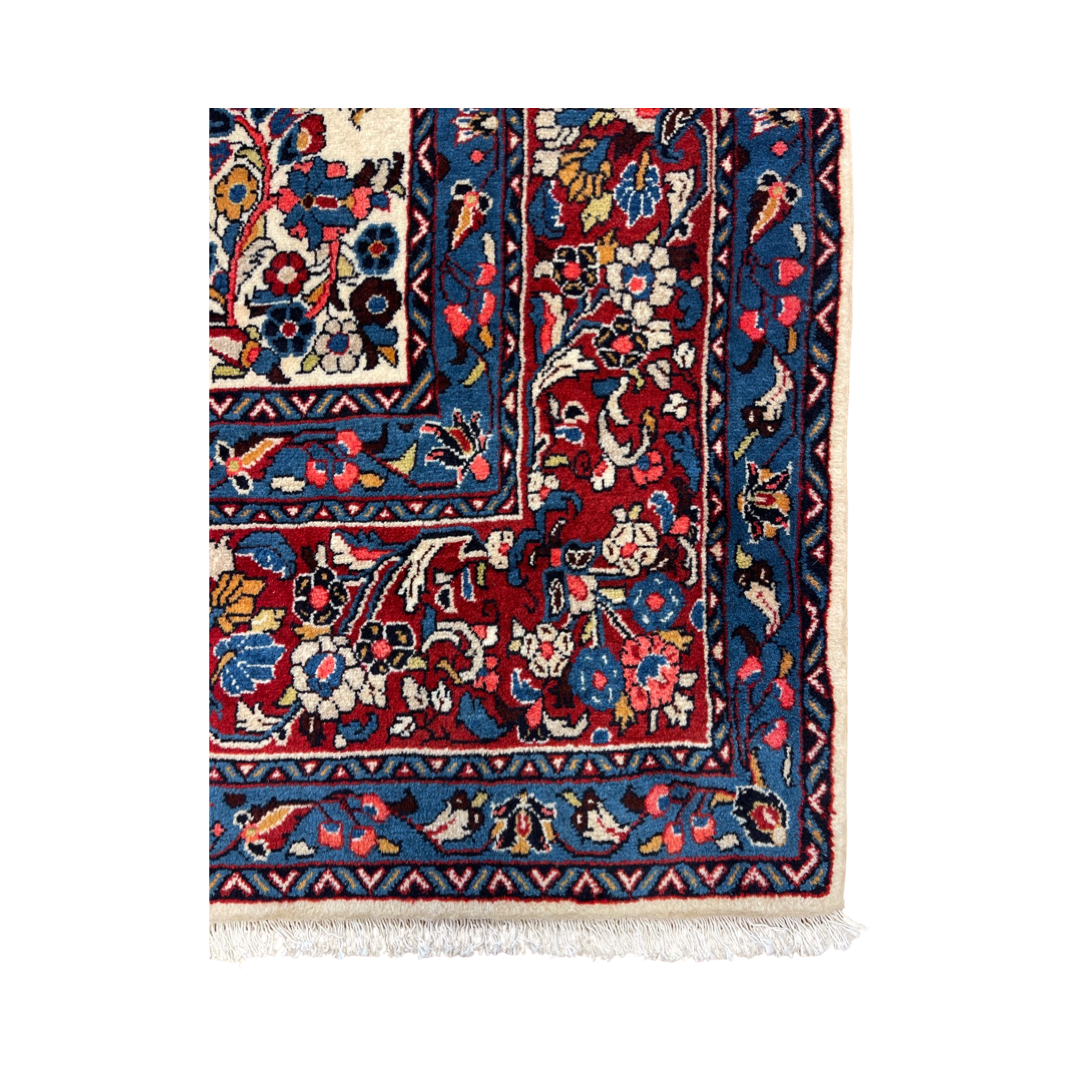 Hand-knotted carpet Sarough