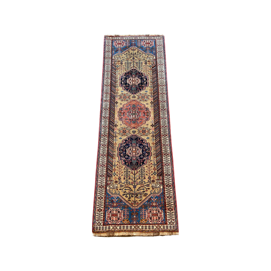 Hand-knotted carpet Ghasghgai